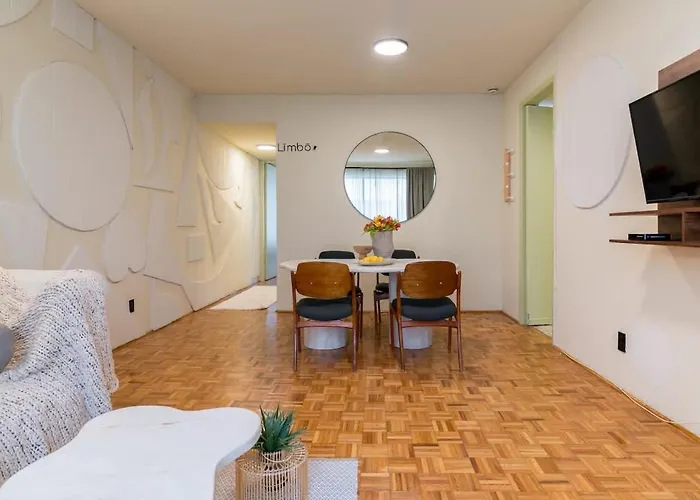 Mexican 2br - 2bath Of Condesa - Wifi High Speed Apartment Mexico City